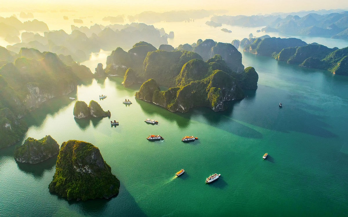 Load video: Amazing-Ha-Long-Bay-Vietnam