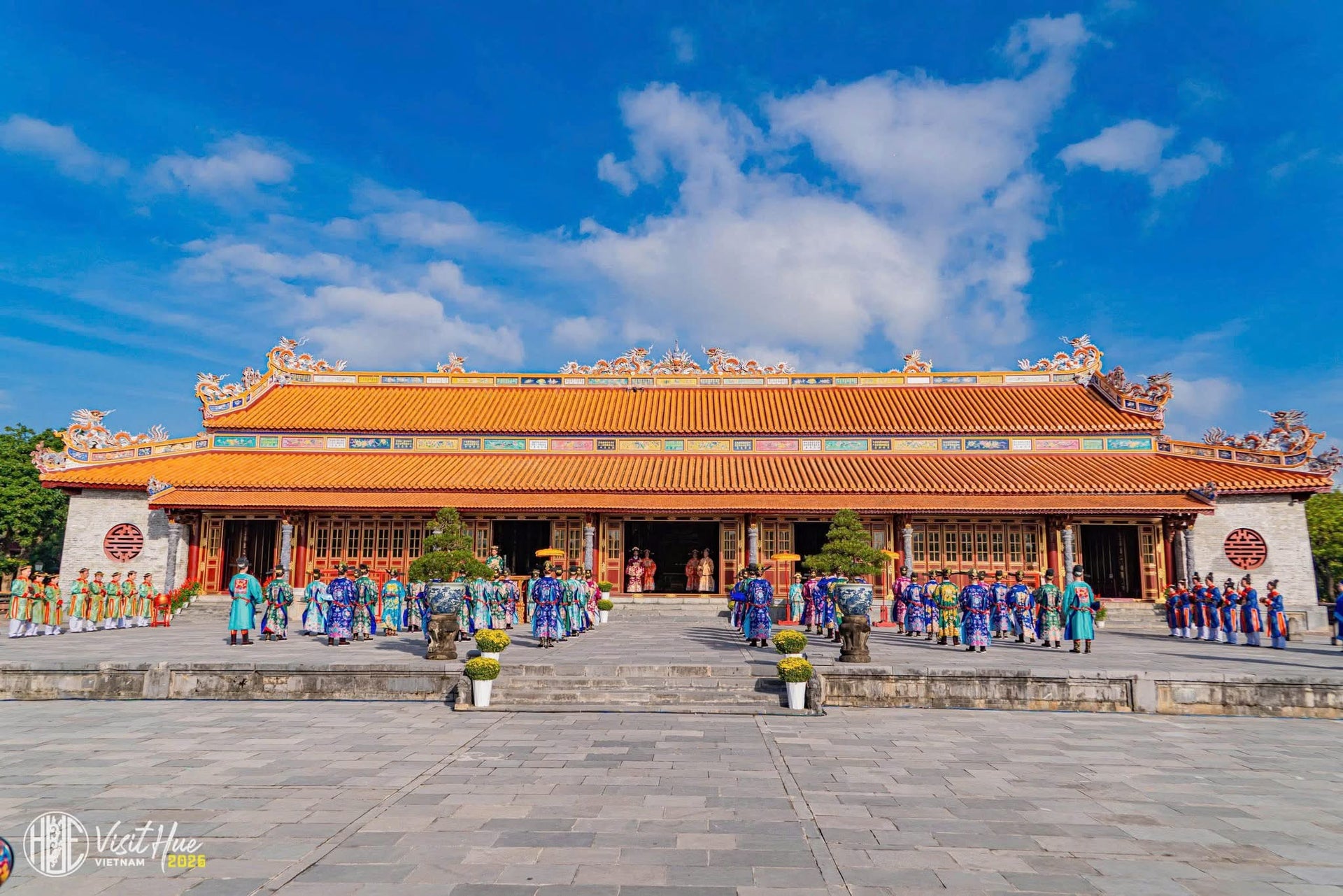 Load video: Lunar-New-Year-in-Hue-forbidden-city